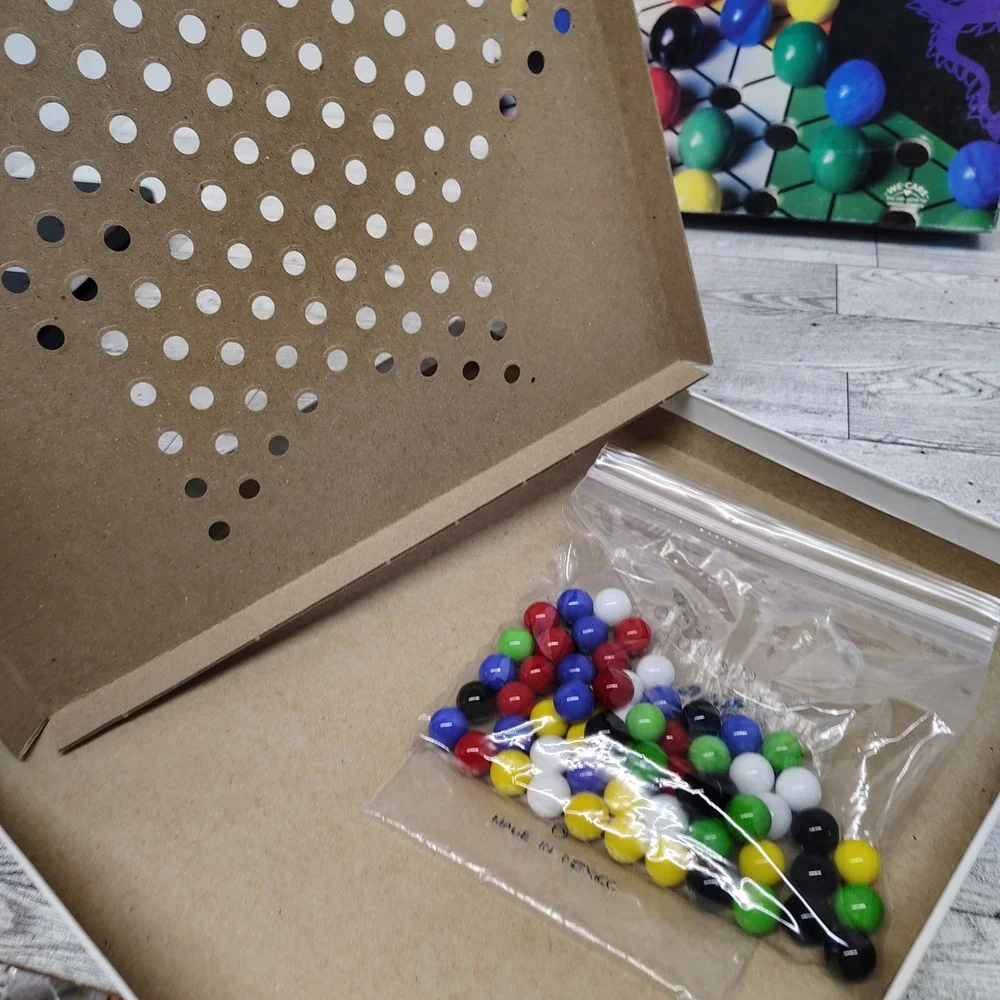 Golden Chinese Checkers Classic‎ Board Game 60 Marbles Gameboard Instructions